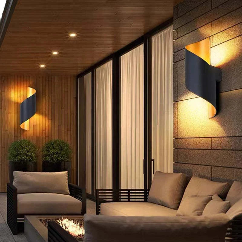 Luno Wall Lamp