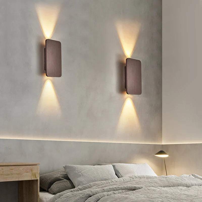 Aster LED Wall Lamp