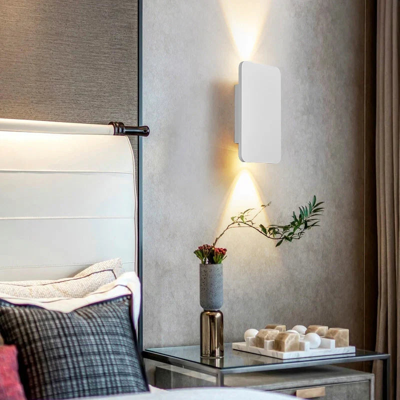 Aster LED Wall Lamp