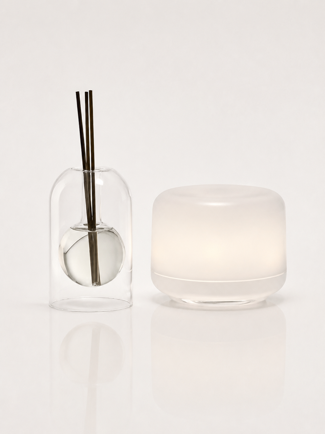 Rowena Reed Diffuser | Decorative Glass & Wood Fragrance Holder