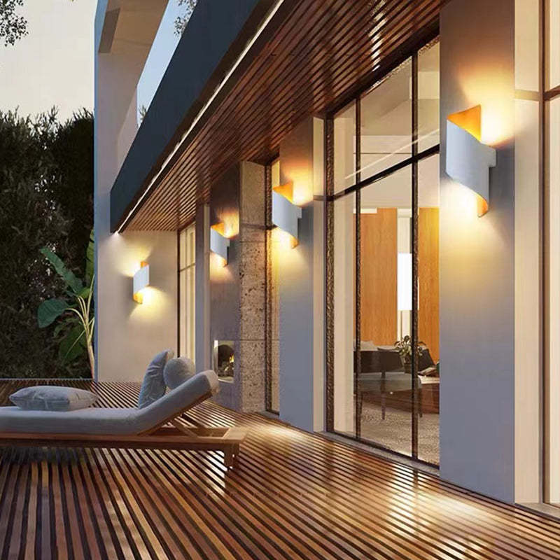 Luno Wall Lamp