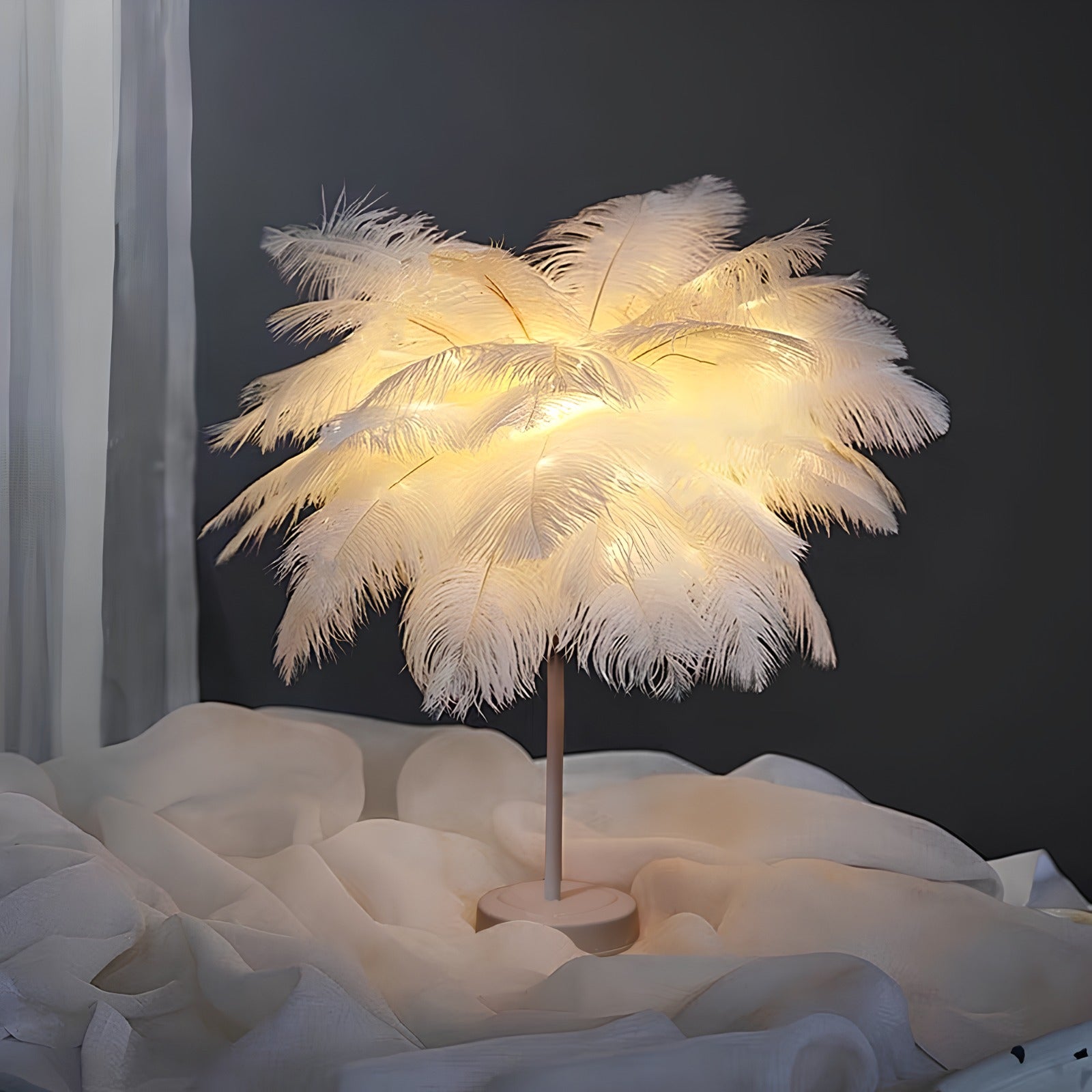 Plume Feather Table Lamp