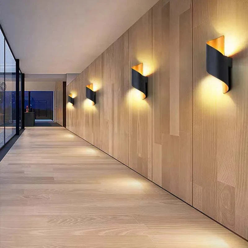 Luno Wall Lamp