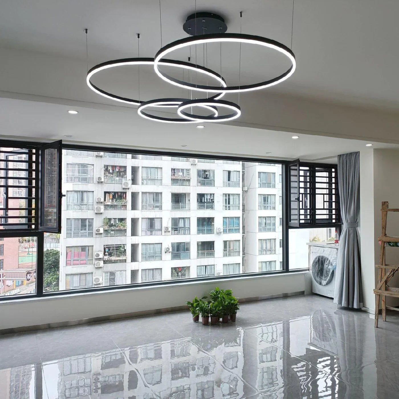 Orbita Multi-Ring LED Chandelier