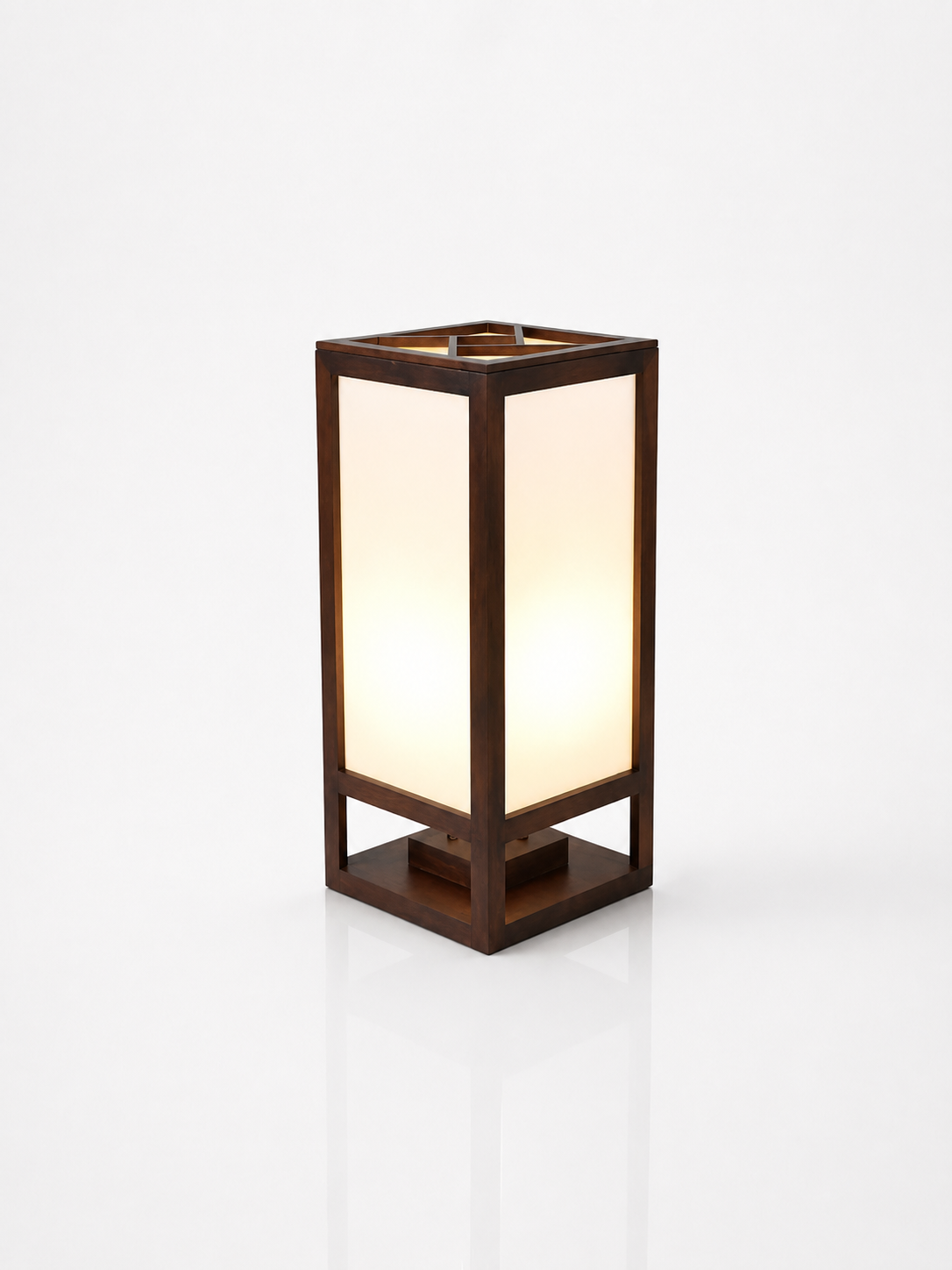 Luma Heritage Wood Floor Lamp