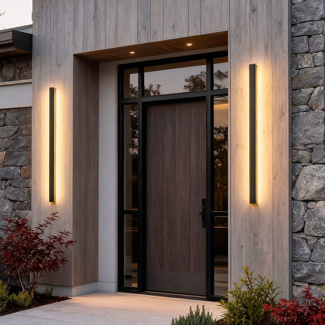 Bree Outdoor Light