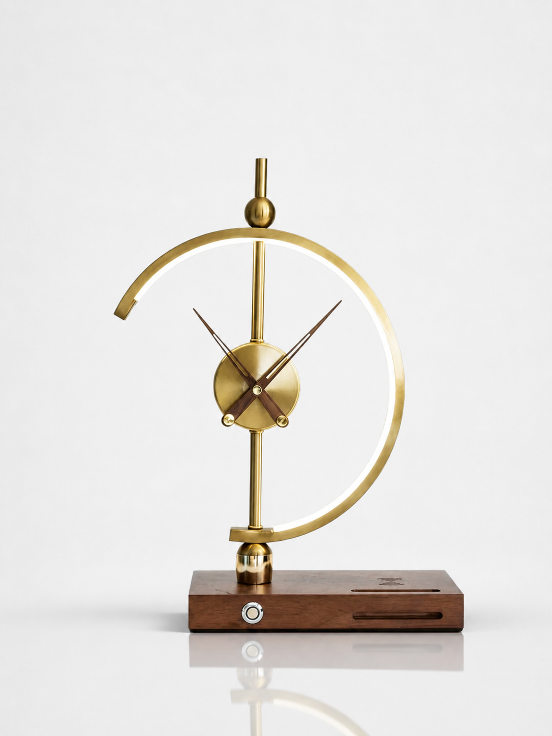 Aurelius Wireless Charging Clock Lamp