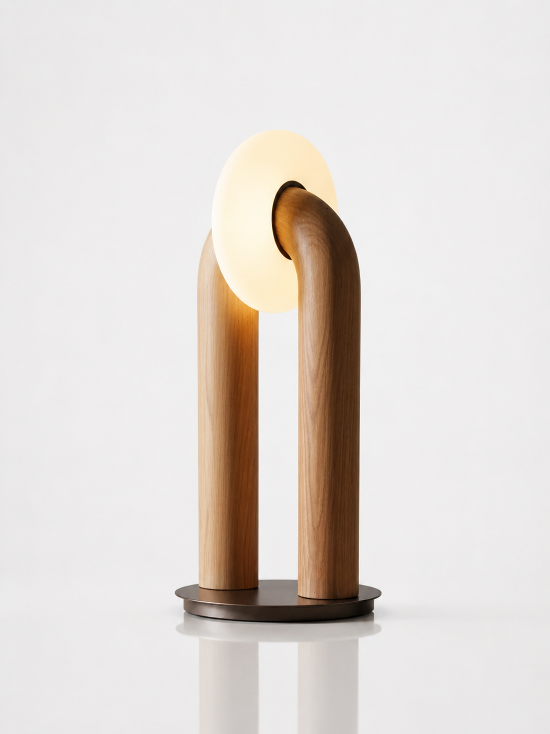 Minimalist Arch Touch Table Lamp