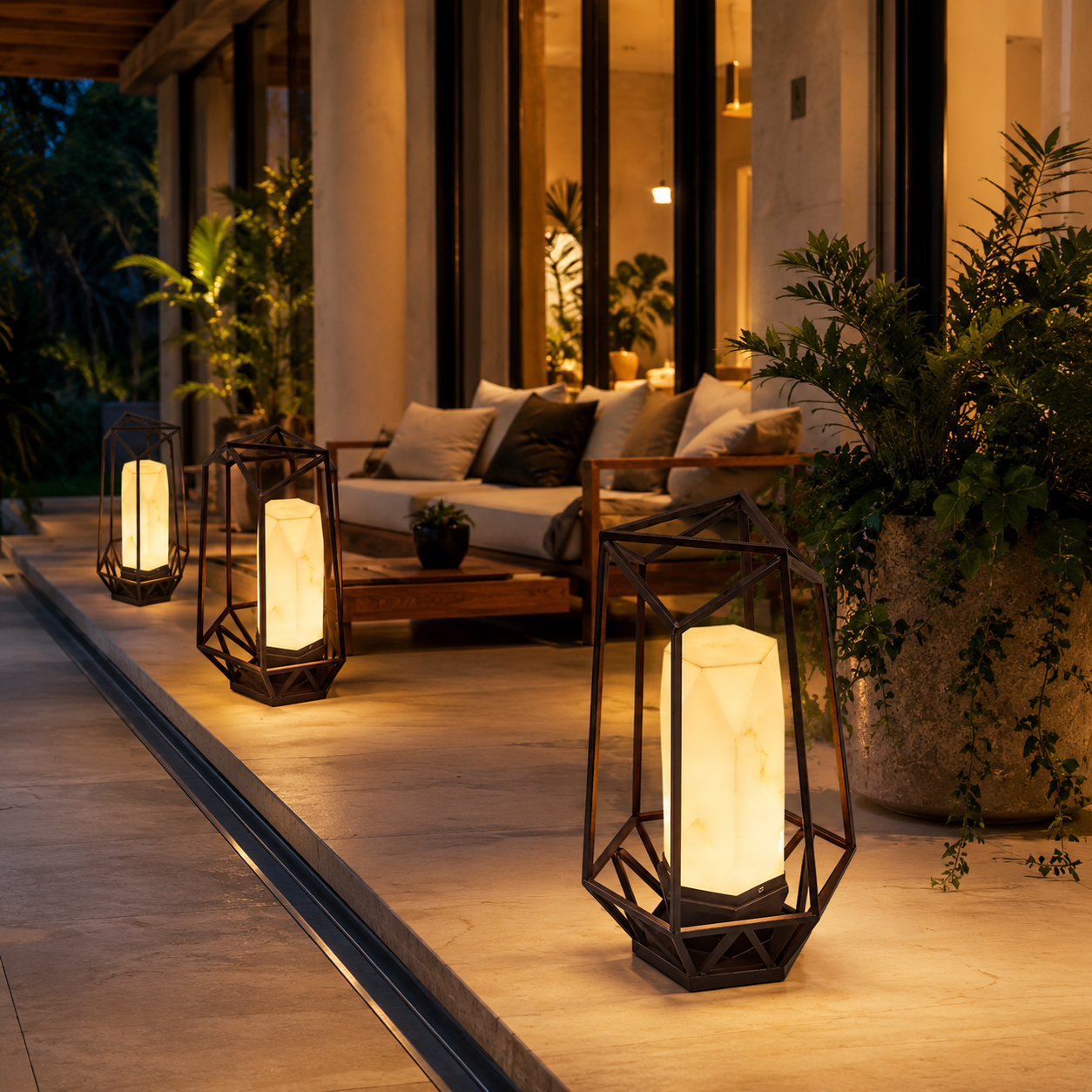 Polygonal Outdoor Light
