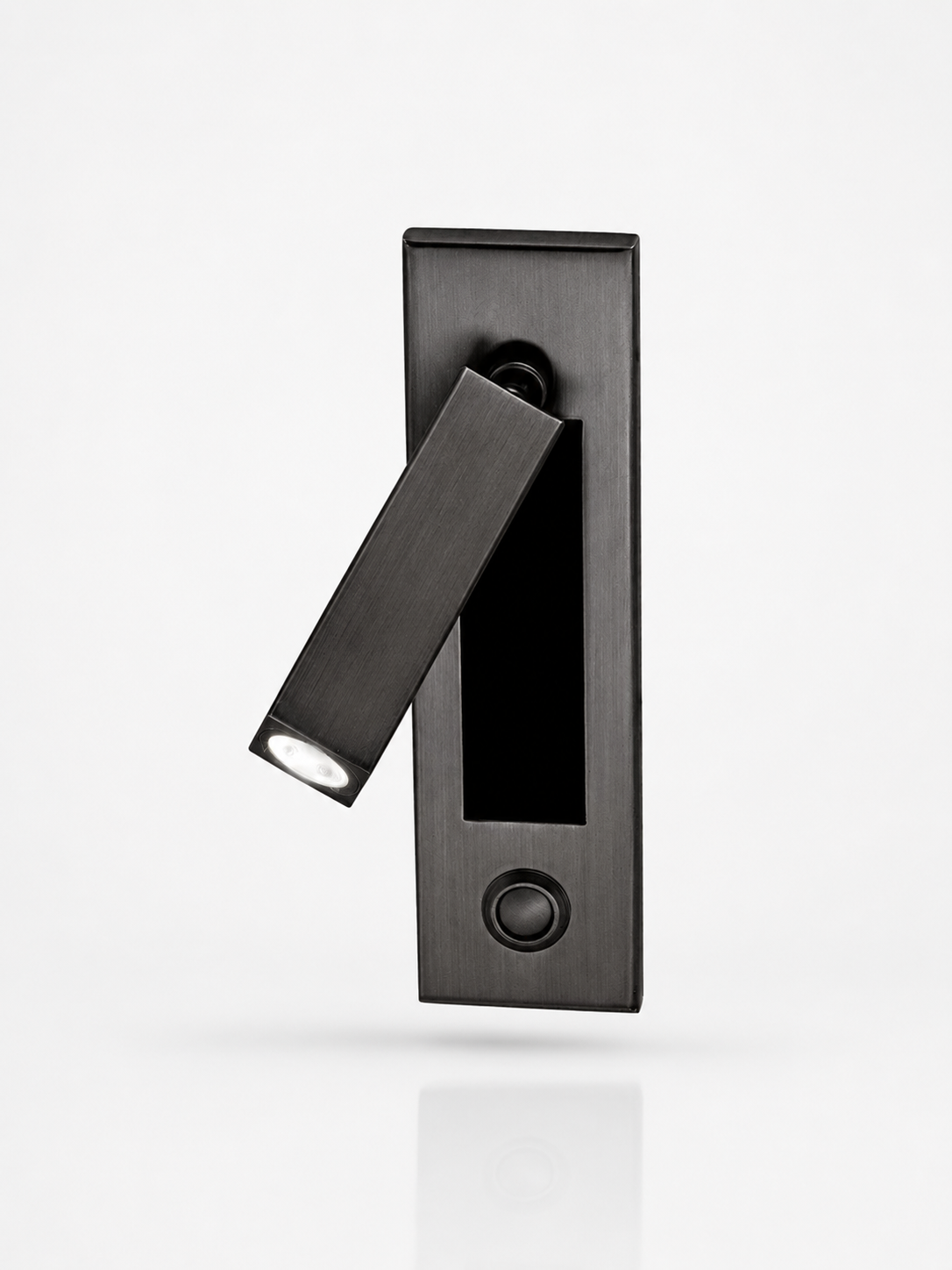 Linear Focus Wall Lamp