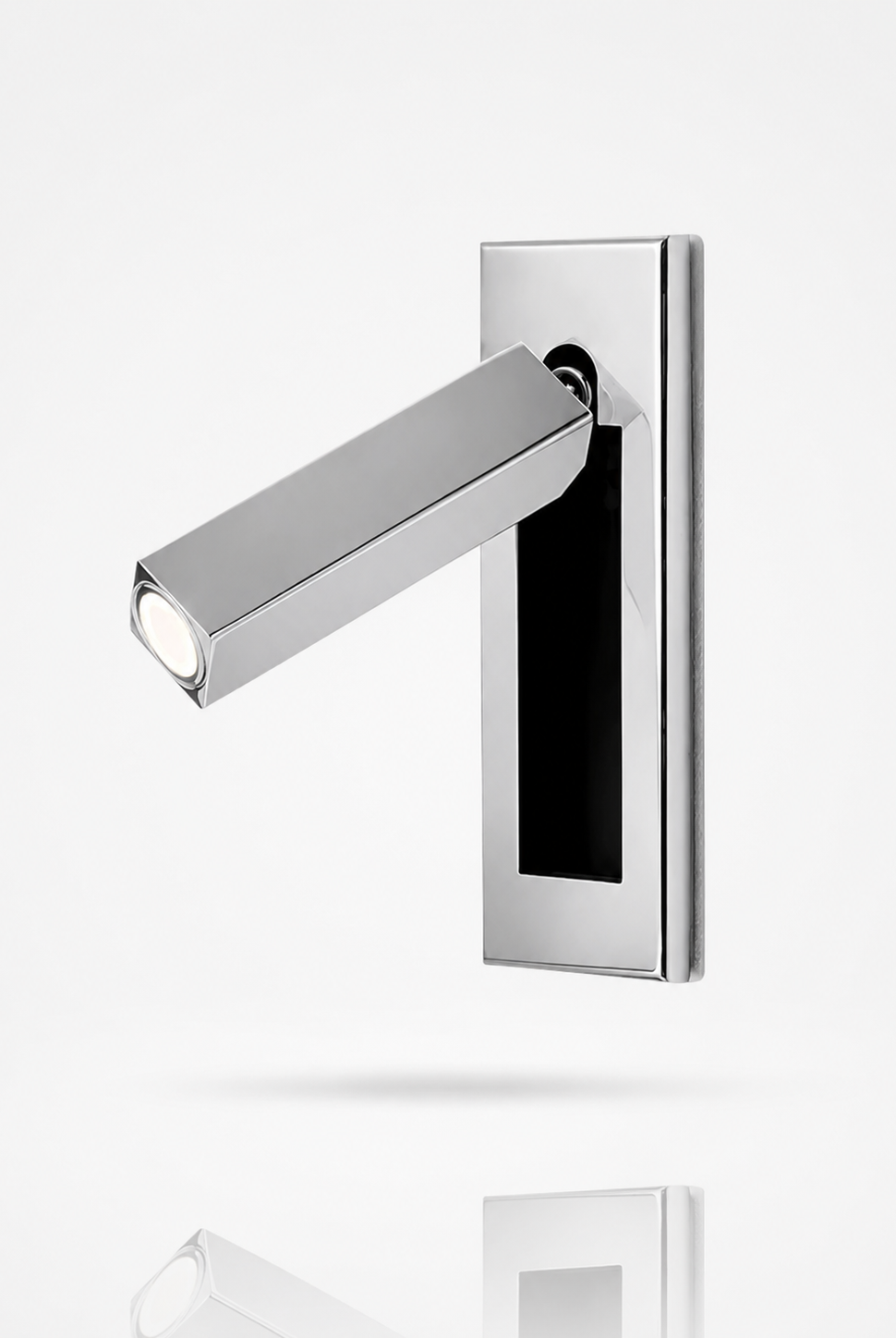 Linear Focus Wall Lamp