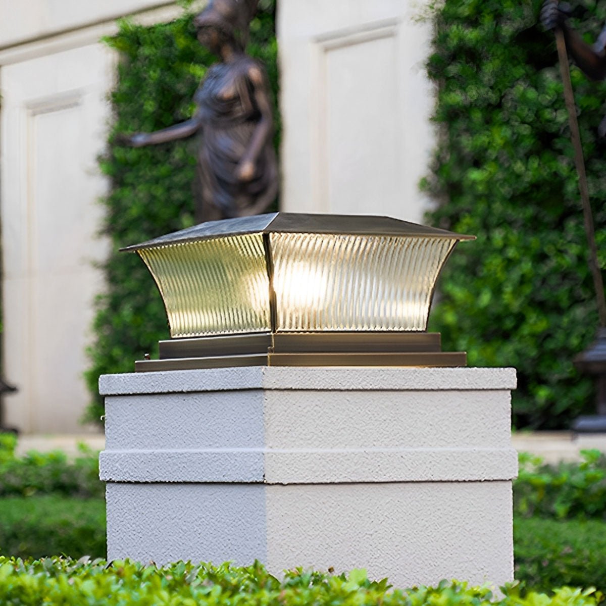 Classic Copper Garden Outdoor Light
