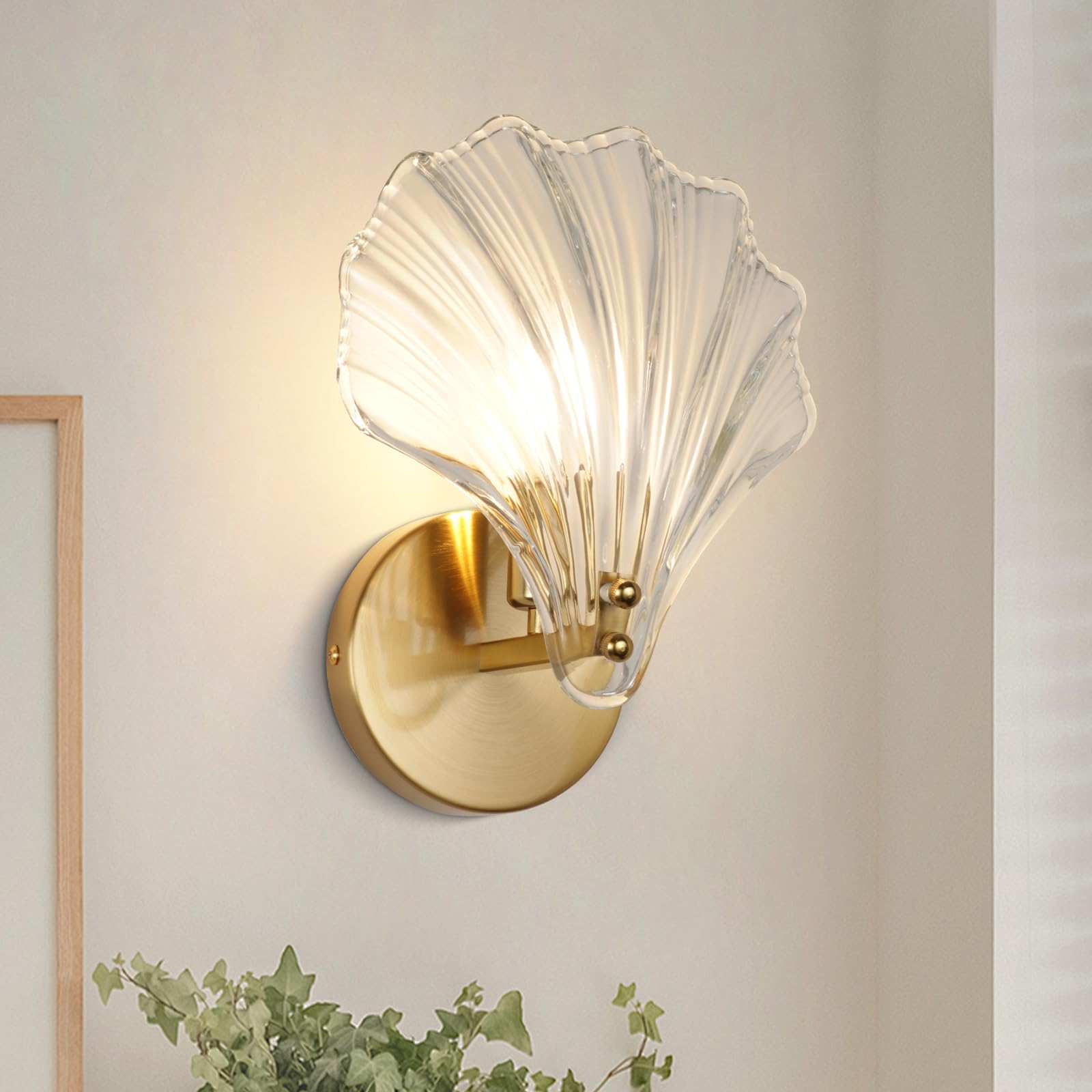 Brass & Glass Coastal Seashell Wall Lamp