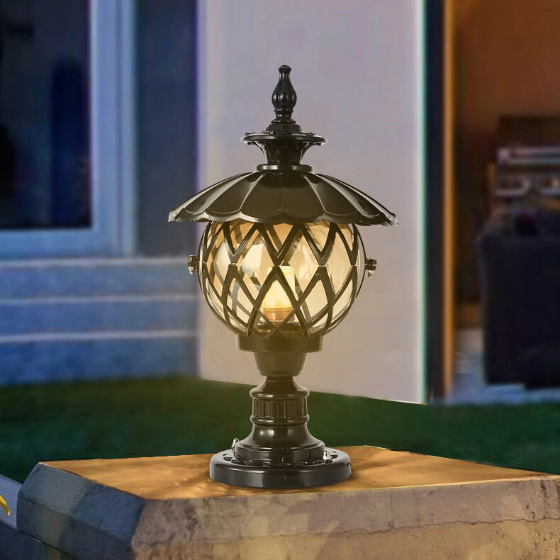 Verona Outdoor Light
