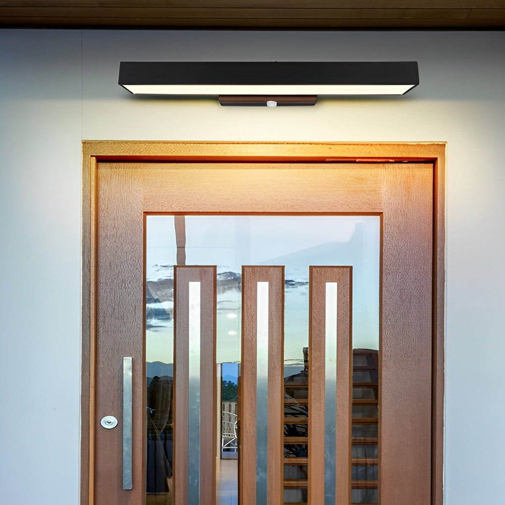 Luma Linear Wall Lamp