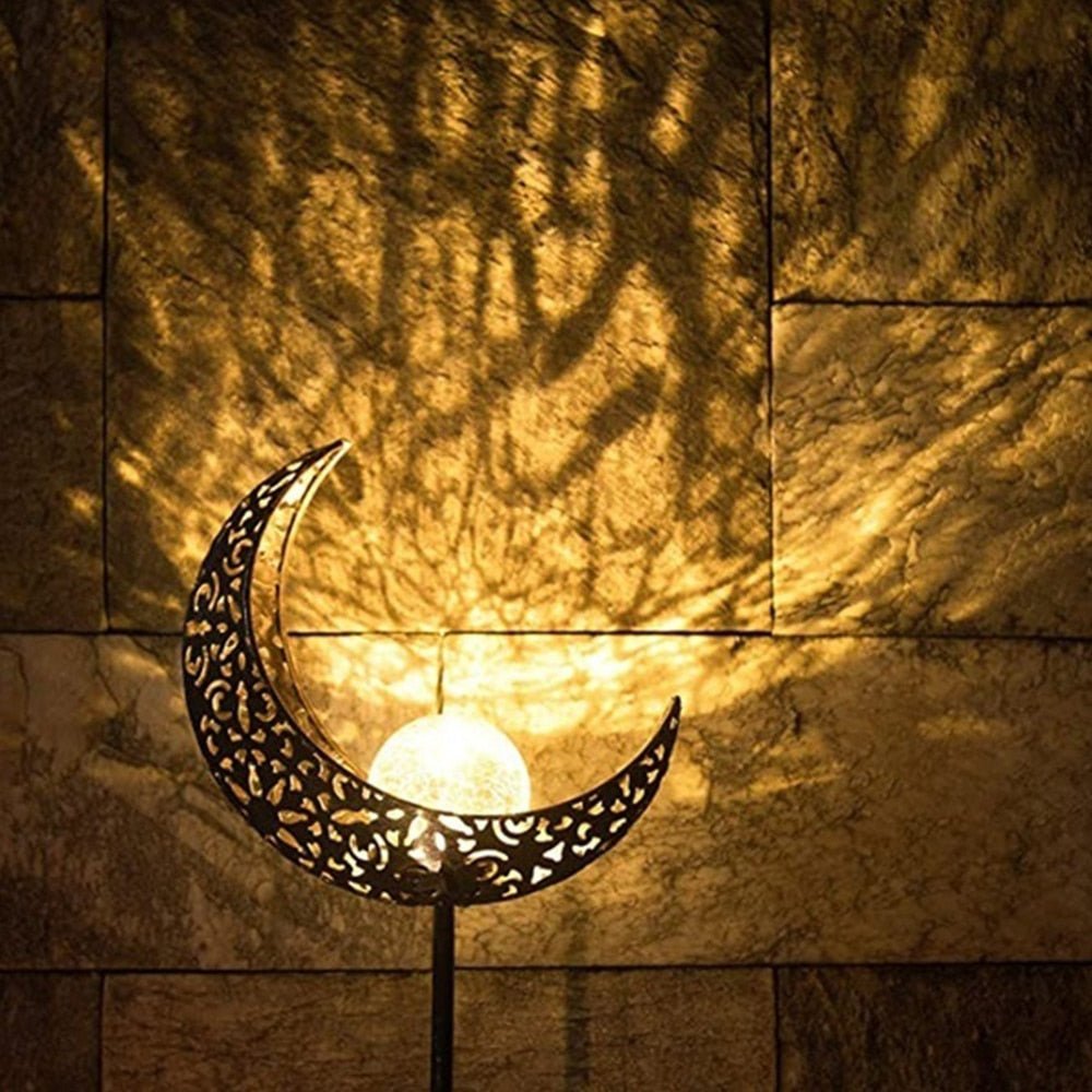 Selene Solar Garden Light | Decorative Outdoor Half-Moon Lamp