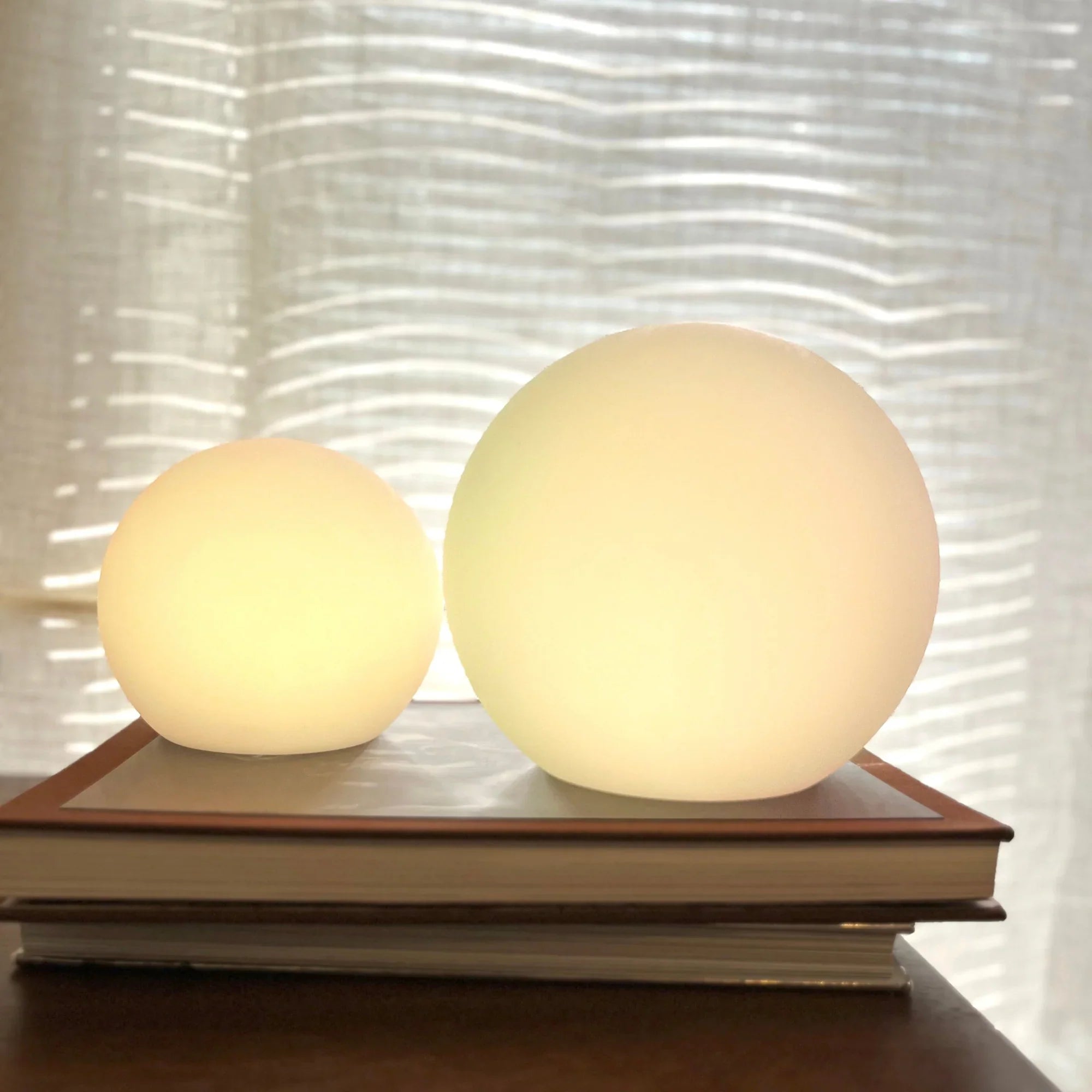 LunaGlow Cordless LED Table Lamp
