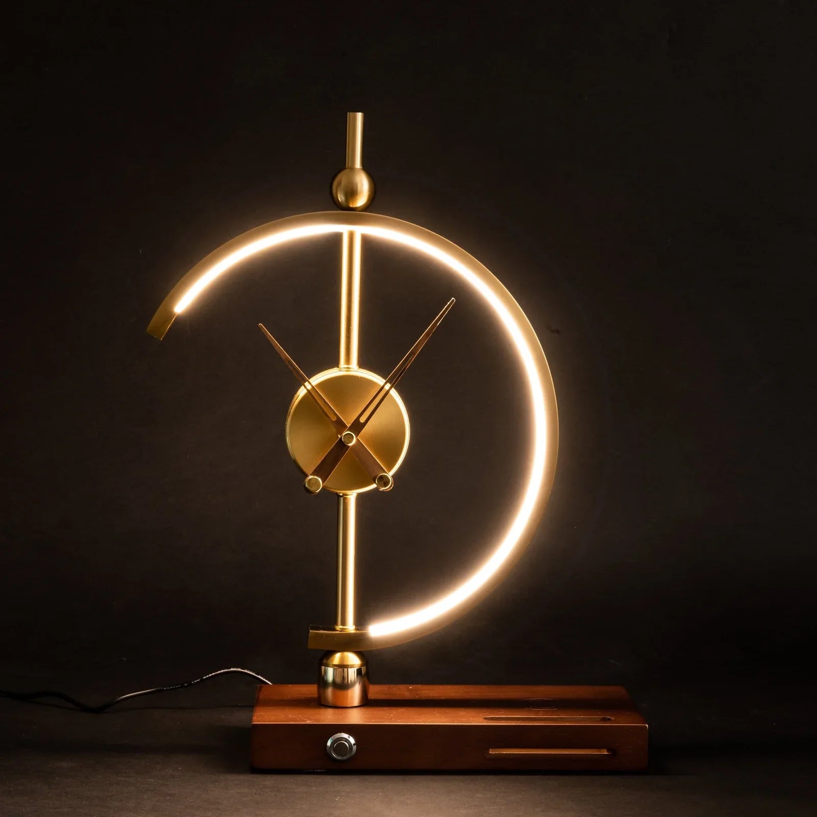 Aurelius Wireless Charging Clock Lamp