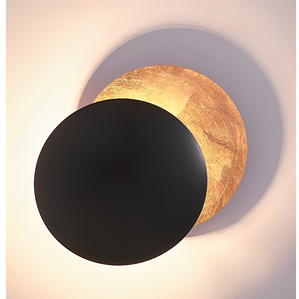 Solune Wall Lamp | Elegant Adjustable Eclipse Wall Light