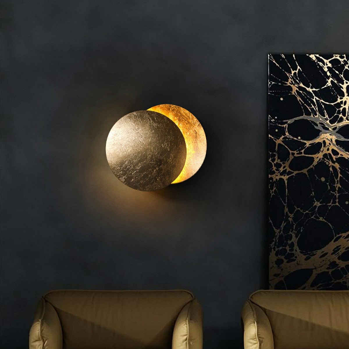 Solune Wall Lamp | Elegant Adjustable Eclipse Wall Light