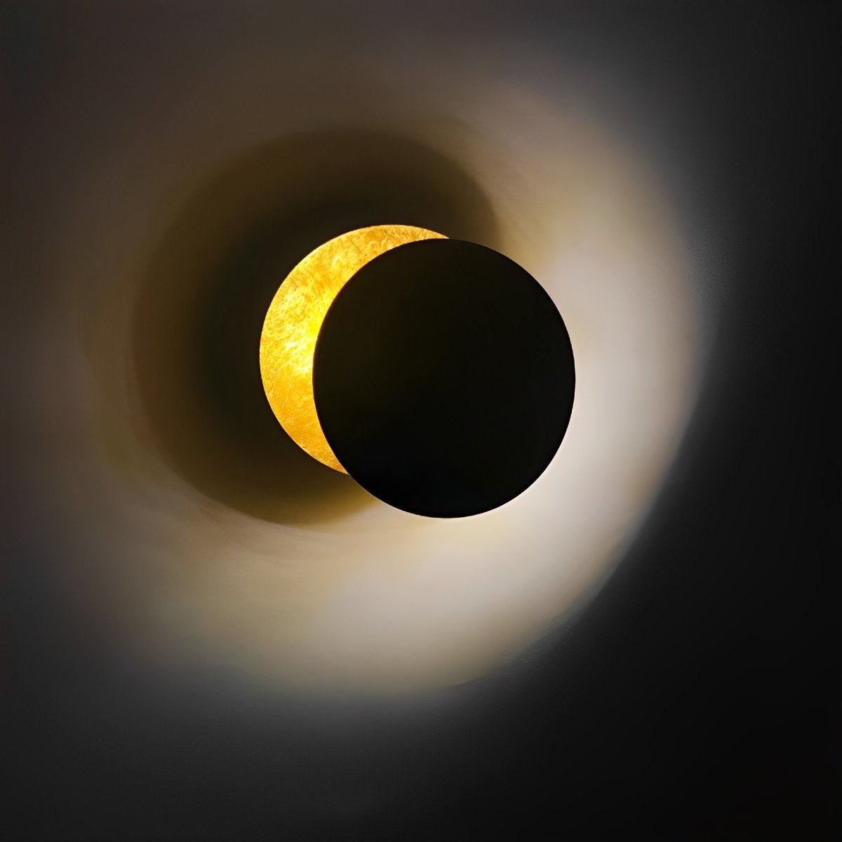 Solune Wall Lamp | Elegant Adjustable Eclipse Wall Light