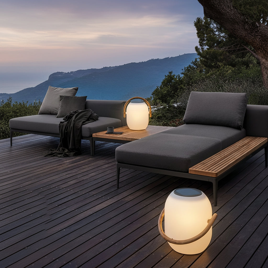 Solar Glow Outdoor Light