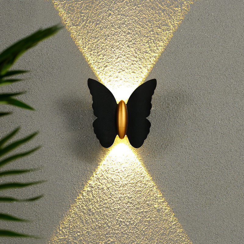 Mari Outdoor Wall Light Aluminium E27 3000K