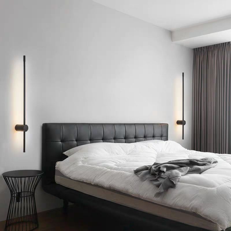 Linea LED Wall Light Iron Acrylic 3000K