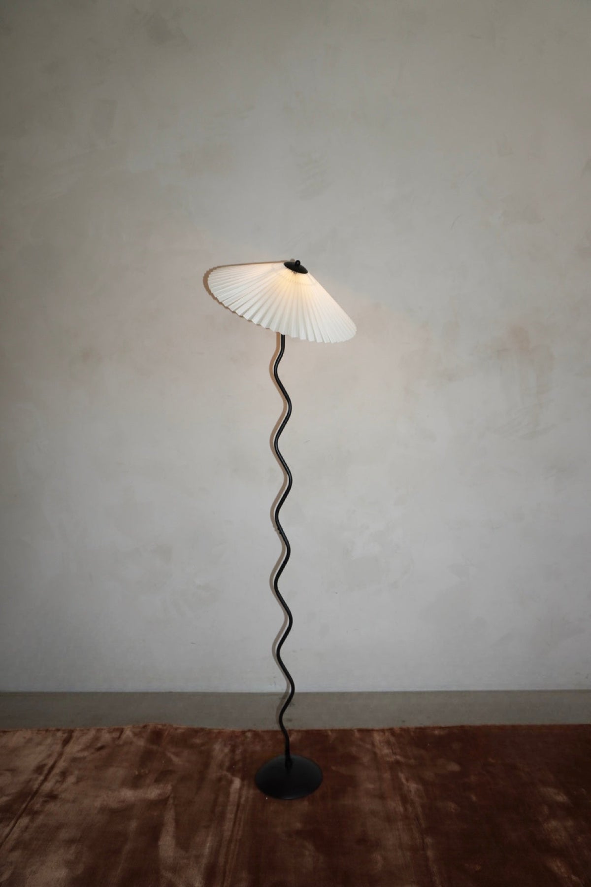 Pleated Floor Lamp