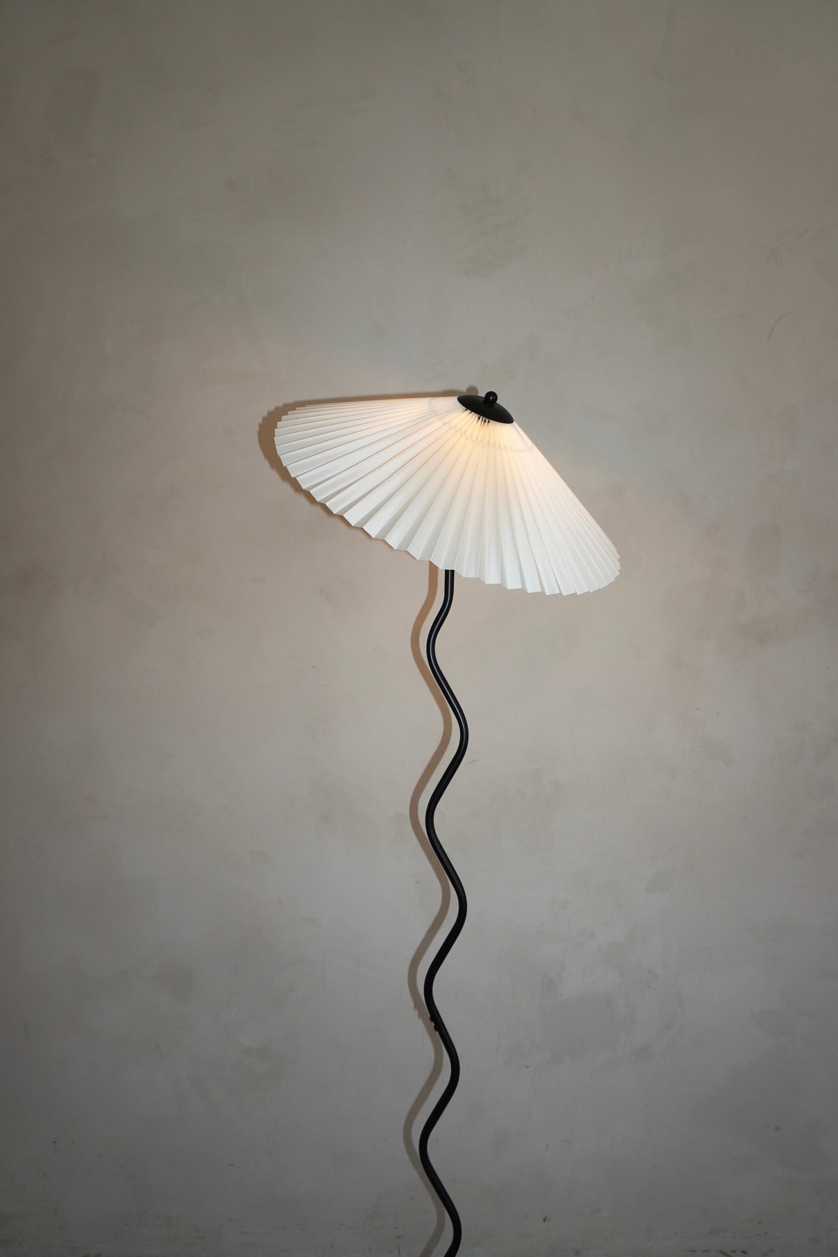 Pleated Floor Lamp