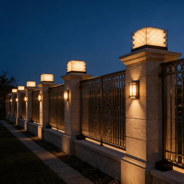 Solar Cube Outdoor Light