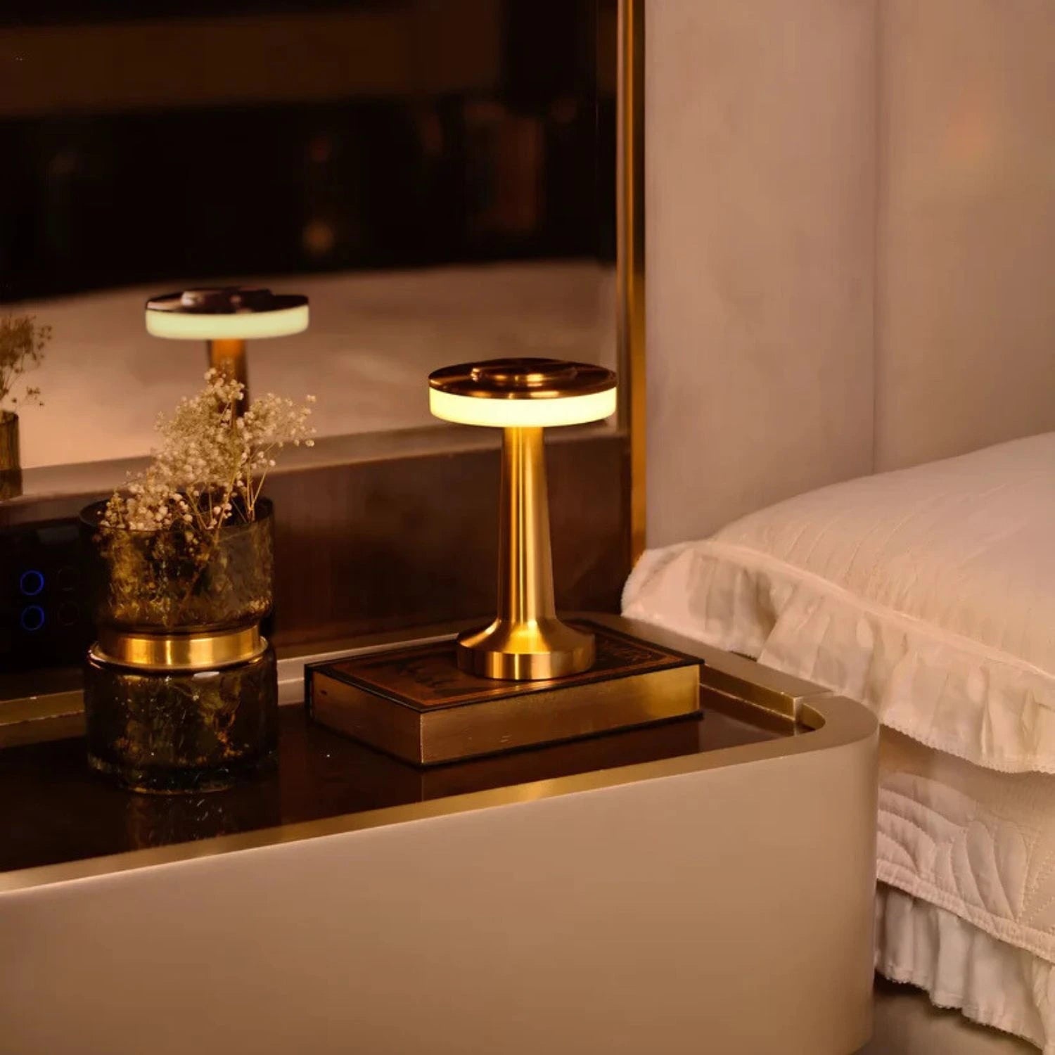 Noctis Modern Cordless Lamp | Adjustable LED Accent Light