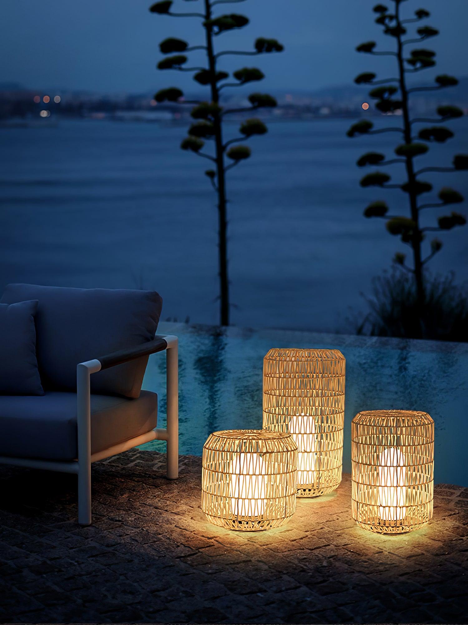 Rattan Outdoor Light