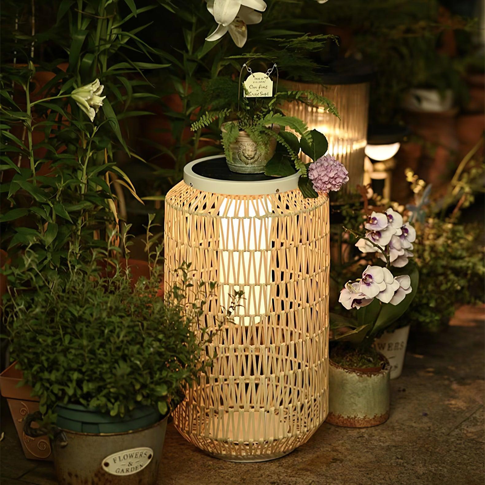Rattan Outdoor Light