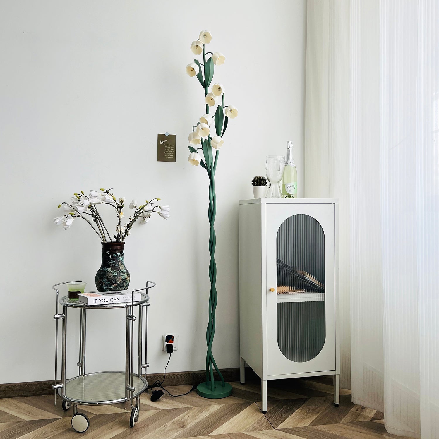 Floréa Bloom Floor Lamp | Metal Frame with Acrylic Petal Shades & USB Base