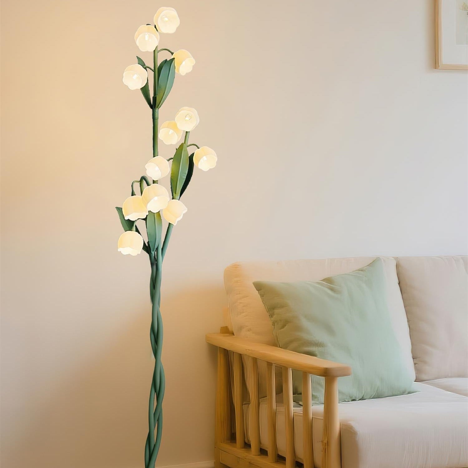 Floréa Bloom Floor Lamp | Metal Frame with Acrylic Petal Shades & USB Base