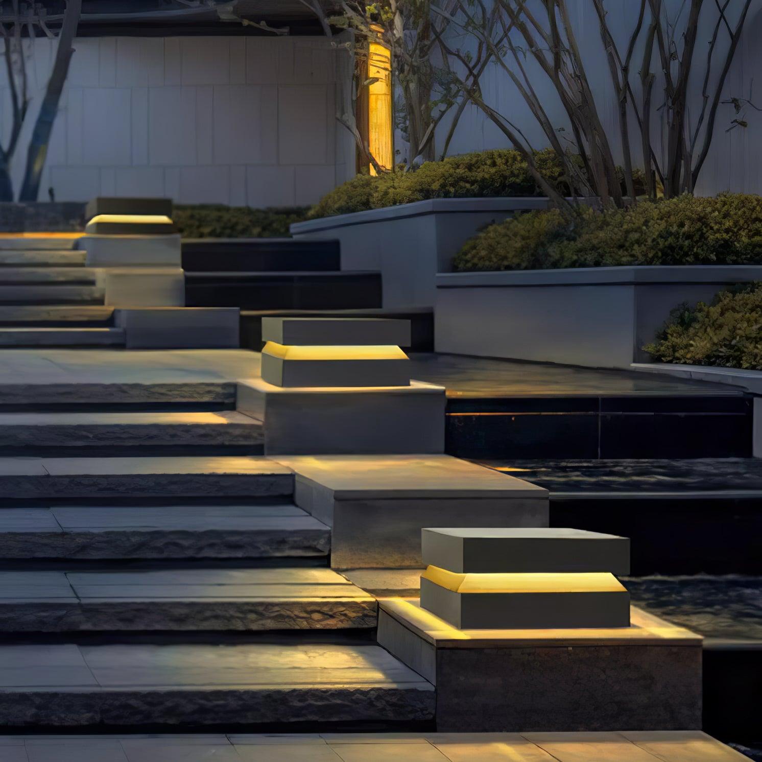 Courtyard Outdoor Light Post