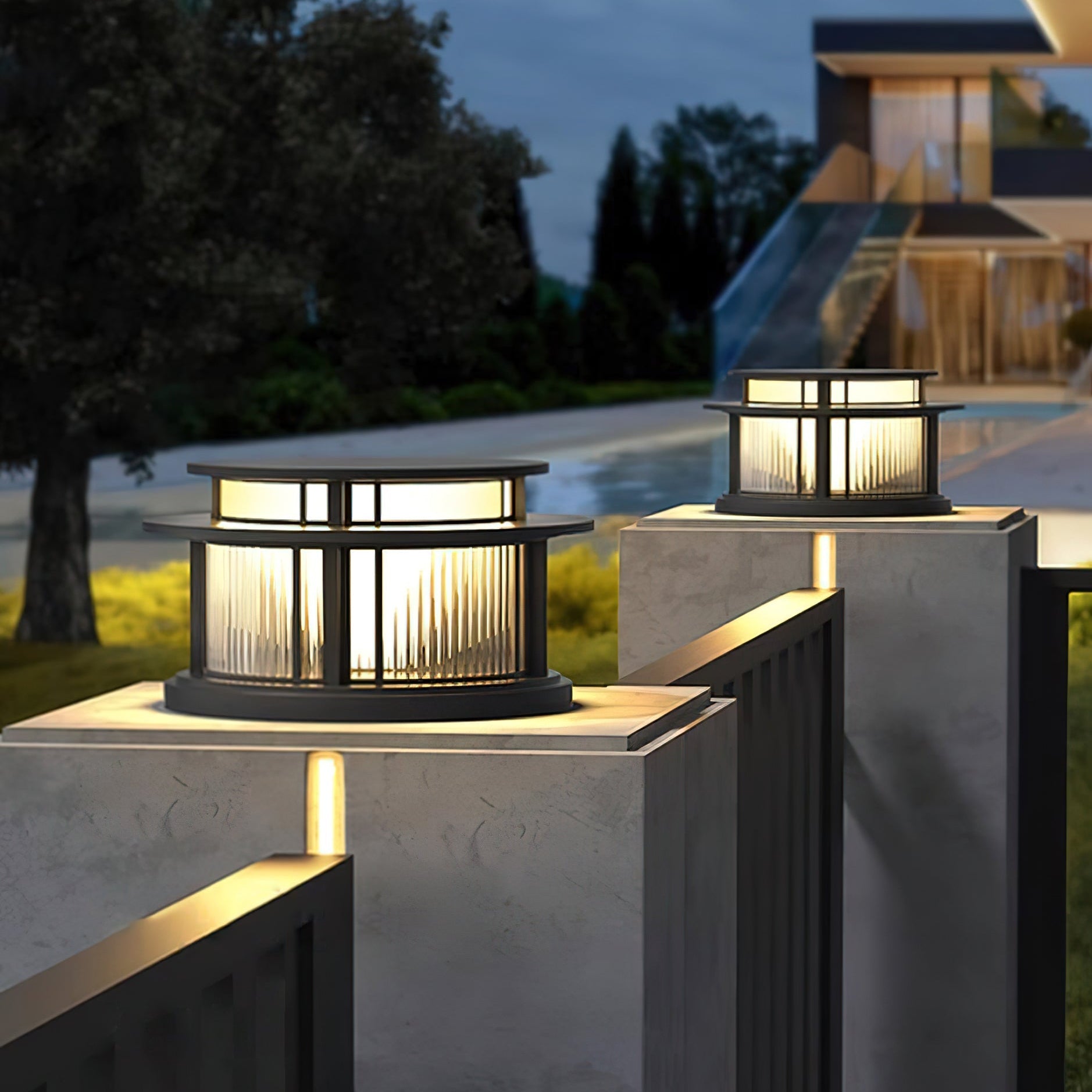 Ellsworth Solar Garden Outdoor Light | Modern Outdoor LED Accent