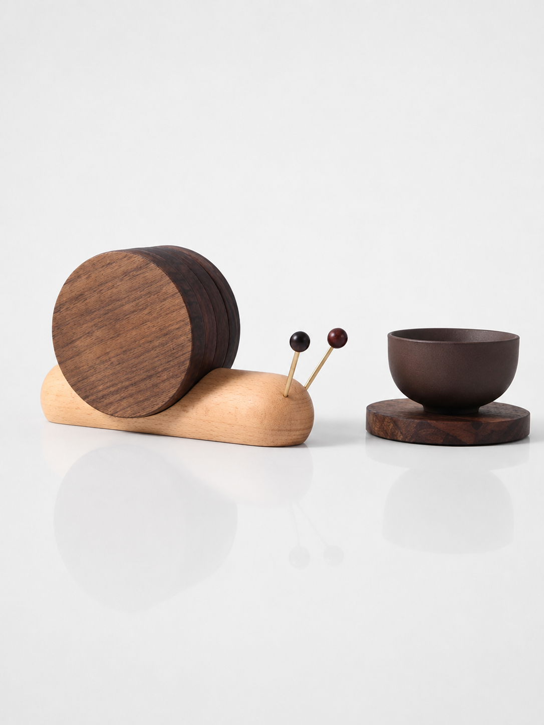 Snail Walnut Coaster Set