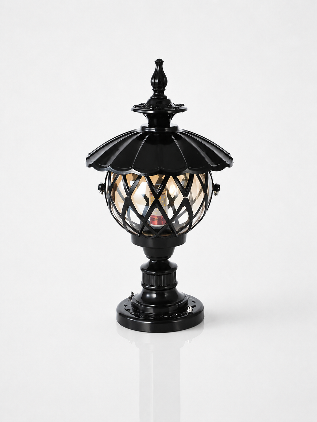 Verona Outdoor Light