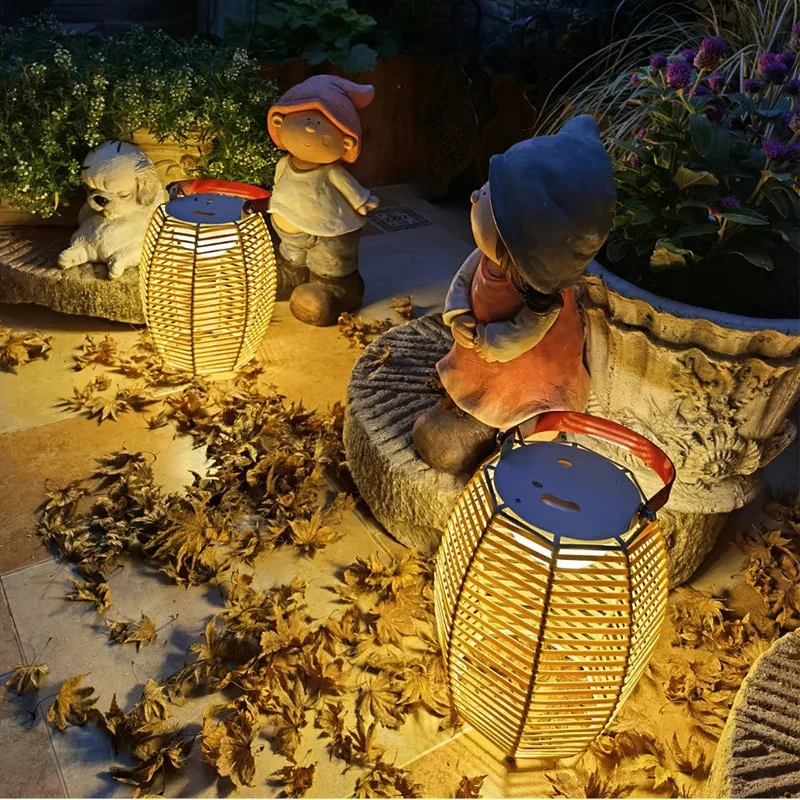 Sora Woven Portable Outdoor Light