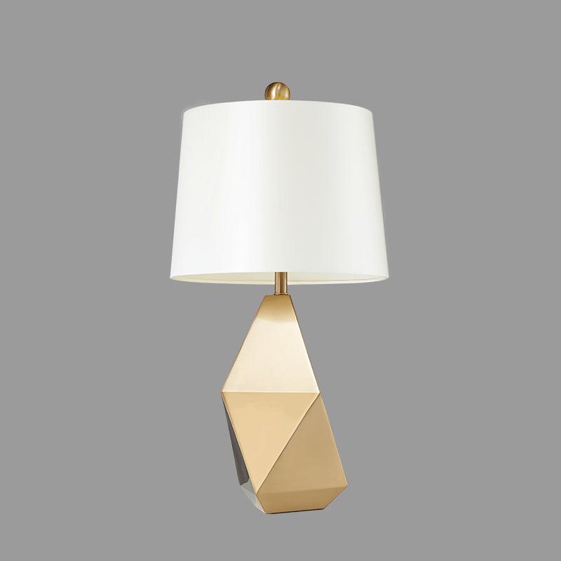 Faro Faceted Table Lamp | Metal Frame, LED Compatible, Modern Design